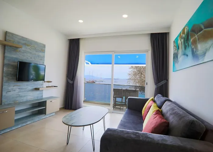 Victoria Suites